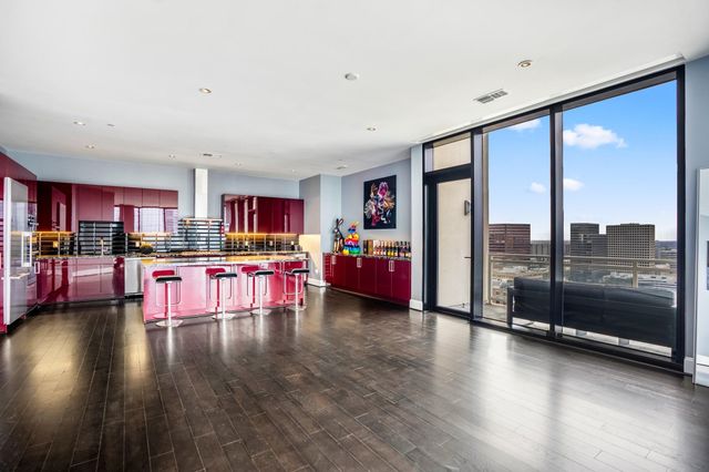 1409 Post Oak Boulevard 1804, Houston, TX 77056