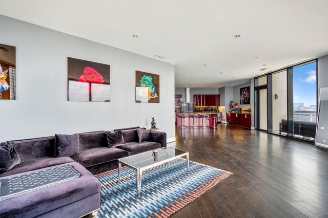 1409 Post Oak Boulevard 1804, Houston, TX 77056