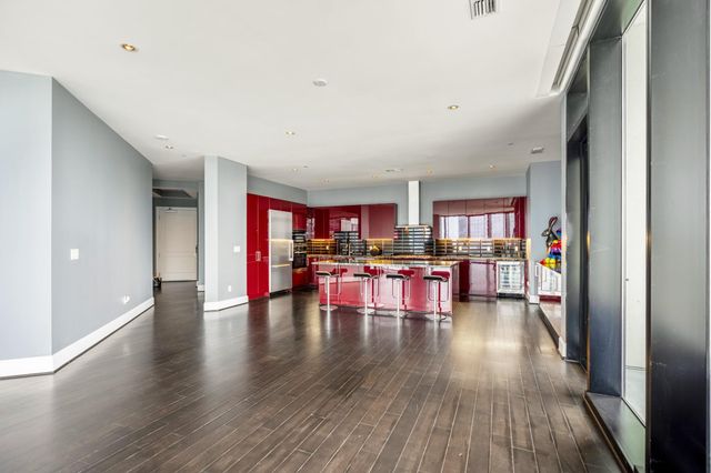 1409 Post Oak Boulevard 1804, Houston, TX 77056