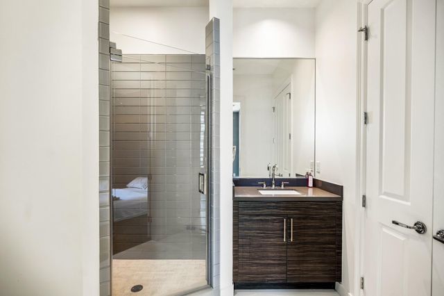 1409 Post Oak Boulevard 1804, Houston, TX 77056