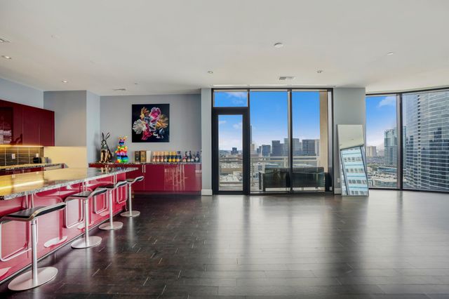 1409 Post Oak Boulevard 1804, Houston, TX 77056