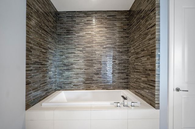 1409 Post Oak Boulevard 1804, Houston, TX 77056