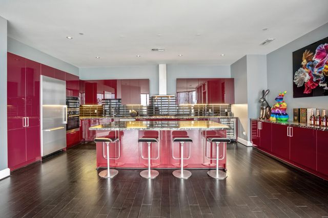 1409 Post Oak Boulevard 1804, Houston, TX 77056