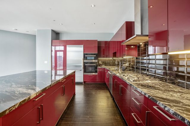 1409 Post Oak Boulevard 1804, Houston, TX 77056
