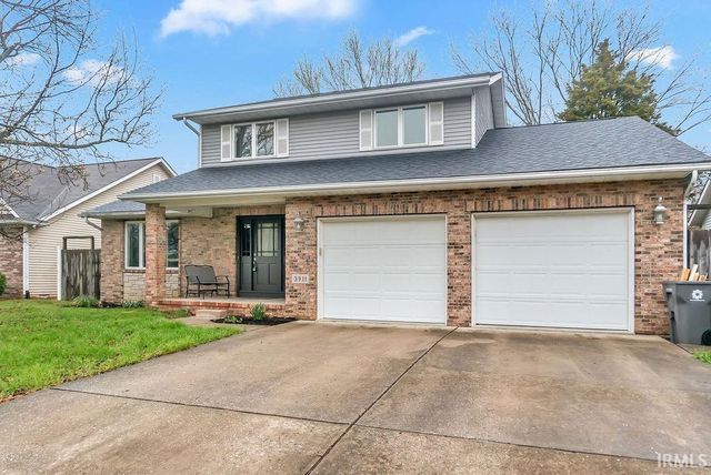 3911 E Stonegate Drive, Bloomington, IN 47401