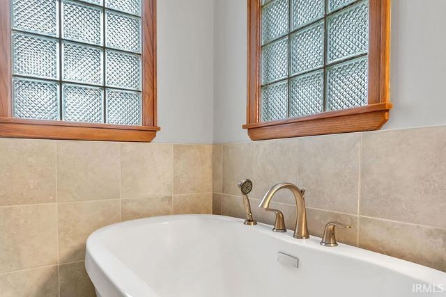 3911 E Stonegate Drive, Bloomington, IN 47401