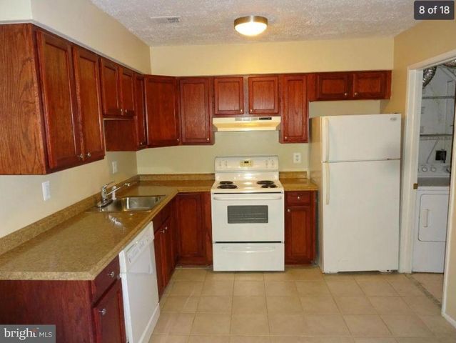 2172 CARTWRIGHT PL, Reston, VA 20191