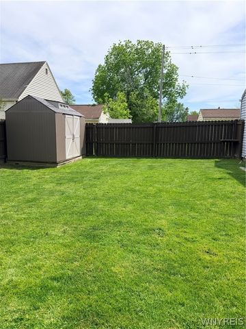114 Onondaga Avenue Avenue, West Seneca, NY 14220