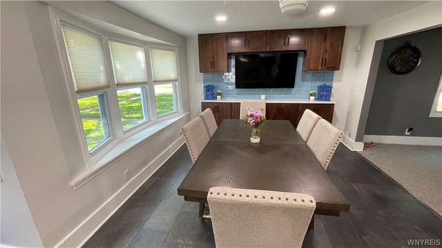 114 Onondaga Avenue Avenue, West Seneca, NY 14220