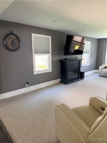114 Onondaga Avenue Avenue, West Seneca, NY 14220