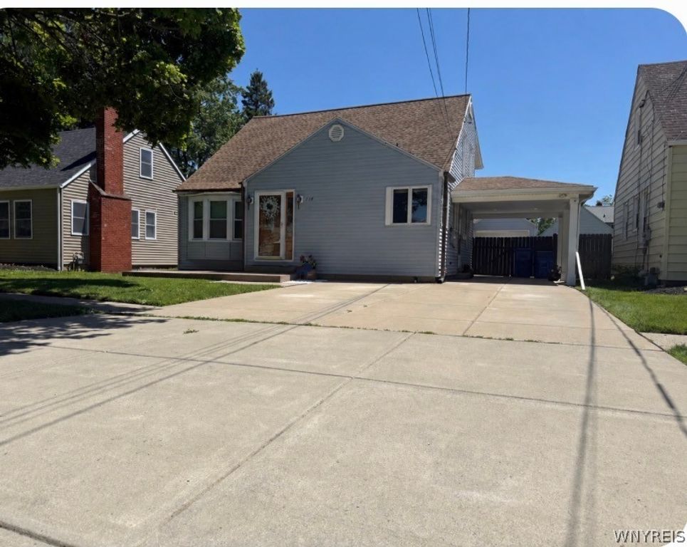 114 Onondaga Avenue Avenue, West Seneca, NY 14220