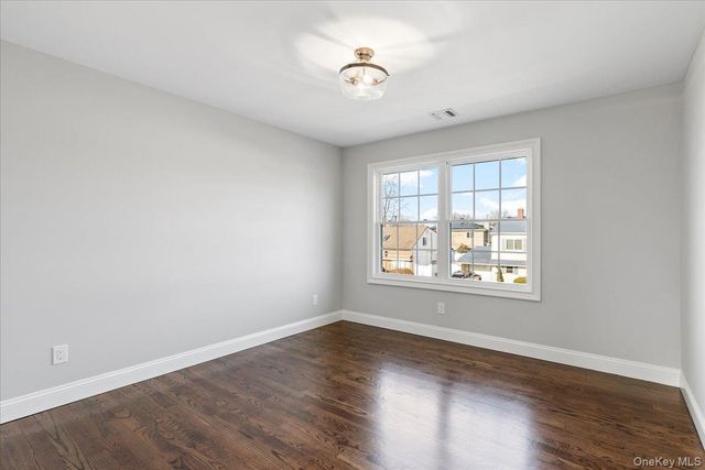 3421 Hawthorne Drive N, Wantagh, NY 11793