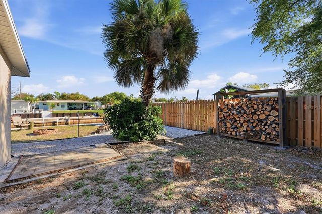 866 E 6TH STREET, Englewood, FL 34223