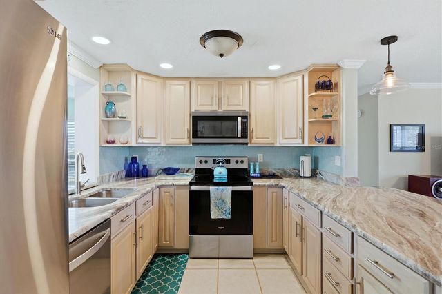 866 E 6TH STREET, Englewood, FL 34223