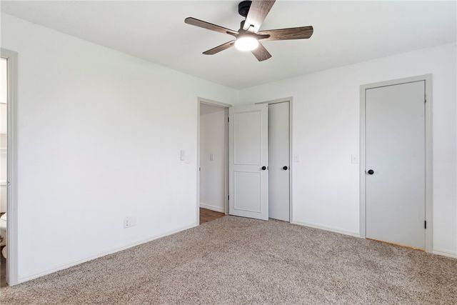 1615 W Sherryden Drive, Rogers, AR 72758