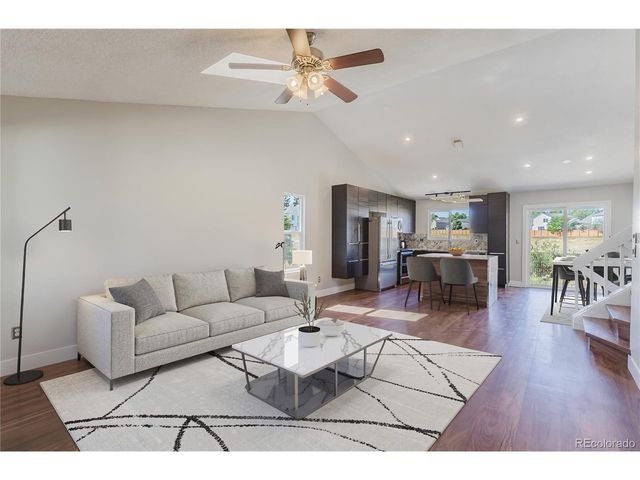 75 N Holcomb St, Castle Rock, CO 80104