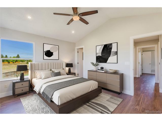 75 N Holcomb St, Castle Rock, CO 80104
