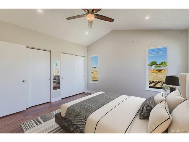 75 N Holcomb St, Castle Rock, CO 80104