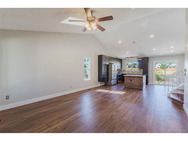 75 N Holcomb St, Castle Rock, CO 80104
