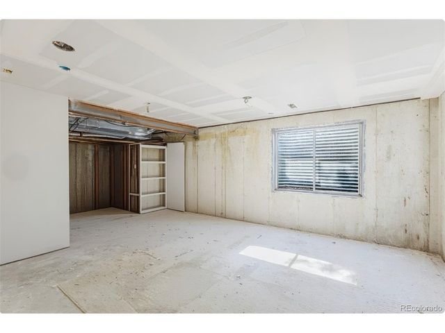 75 N Holcomb St, Castle Rock, CO 80104