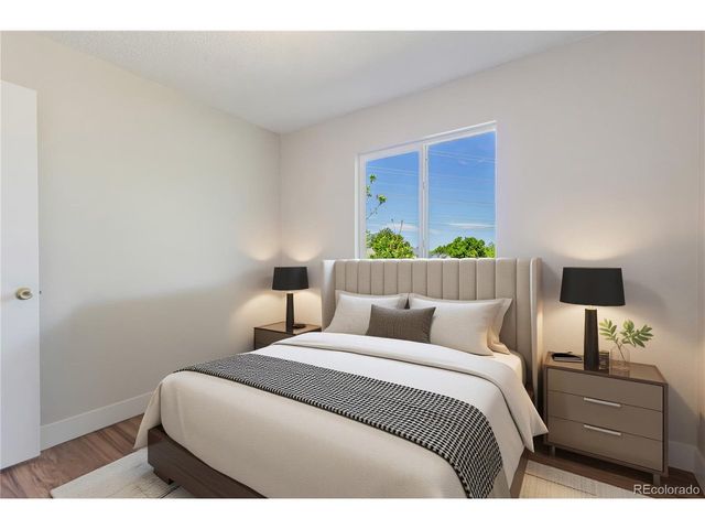 75 N Holcomb St, Castle Rock, CO 80104