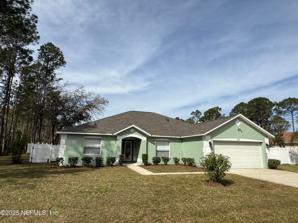 24 SEVILLE ORANGE Path, Palm Coast, FL 32164
