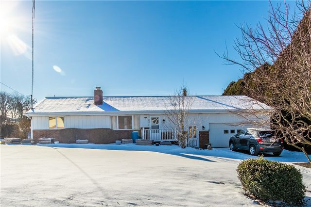 209 East Dr, Chicora Boro, PA 16025