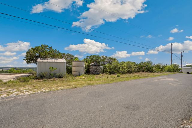 519 County Road 270, Mico, TX 78056