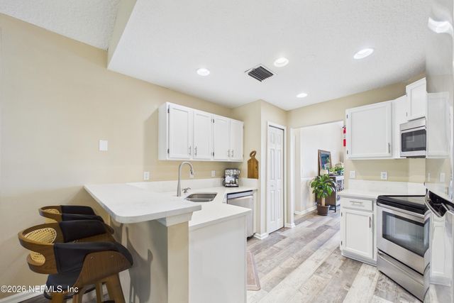 2487 WINGED ELM Drive E, Jacksonville, FL 32246