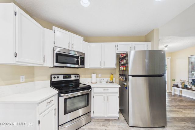 2487 WINGED ELM Drive E, Jacksonville, FL 32246