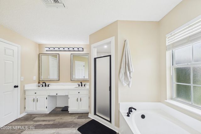 2487 WINGED ELM Drive E, Jacksonville, FL 32246