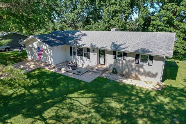 1709 S 11th Avenue, Ozark, MO 65721
