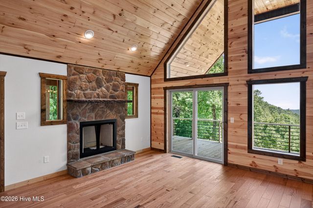 1386 Outlook Road, Murphy, NC 28906