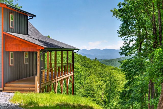 1386 Outlook Road, Murphy, NC 28906