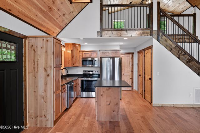 1386 Outlook Road, Murphy, NC 28906