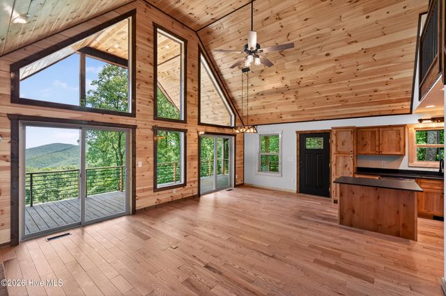 1386 Outlook Road, Murphy, NC 28906