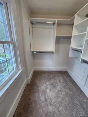 80 E Iroquois Road, Pontiac, MI 48341