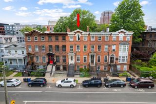 32 Trumbull Street, New Haven, CT 06511