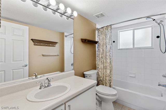 8274 Key Royal CIR 1022, Naples, FL 34119