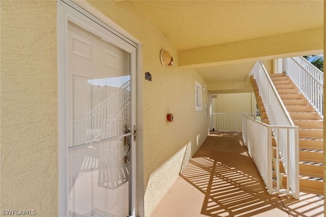 8274 Key Royal CIR 1022, Naples, FL 34119