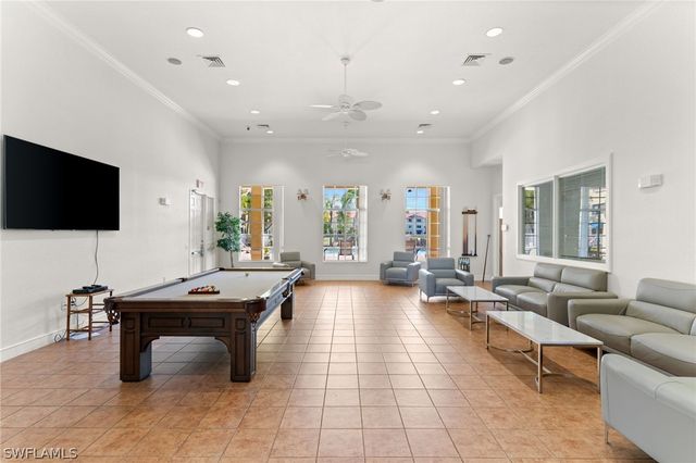 8274 Key Royal CIR 1022, Naples, FL 34119