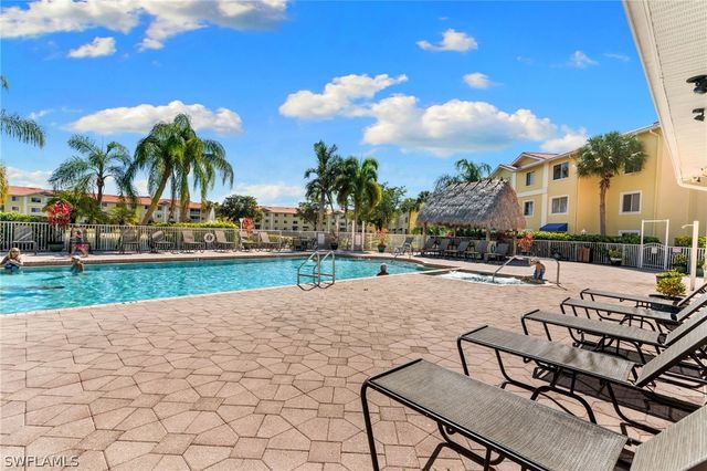 8274 Key Royal CIR 1022, Naples, FL 34119