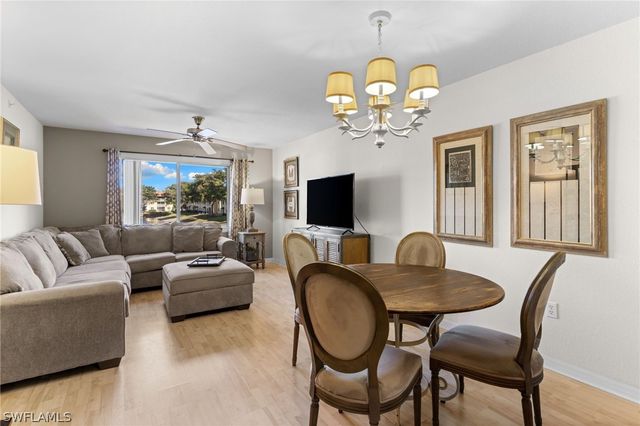 8274 Key Royal CIR 1022, Naples, FL 34119