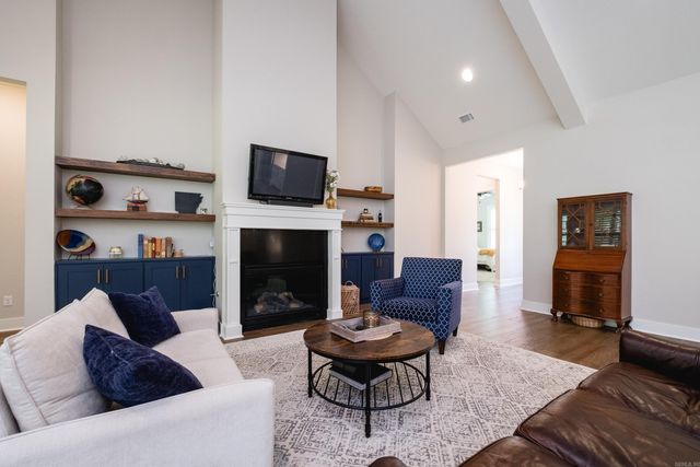 35 Rosans Court, Little Rock, AR 72223