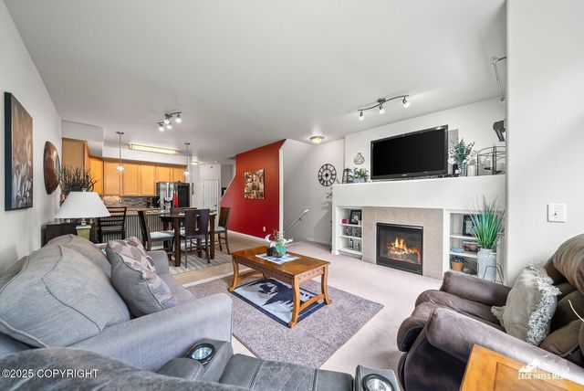 7655 Stepping Stone Lane, Q2, Anchorage, AK 99504