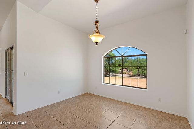 880 Calle Zapotec, Rio Rico, AZ 85648