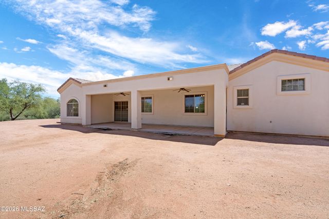 880 Calle Zapotec, Rio Rico, AZ 85648