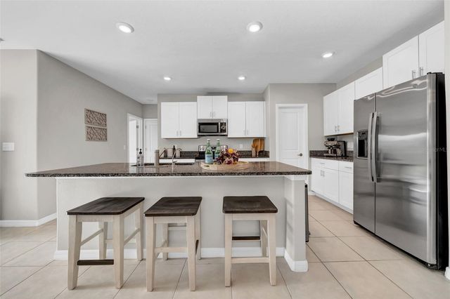 31440 BARREL WAVE WAY, Wesley Chapel, FL 33545