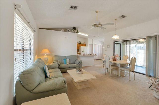 6121 KITTIWAKE DRIVE, Lakeland, FL 33809