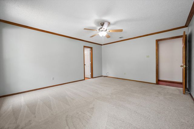4503 Lake Park Drive, Arlington, TX 76016